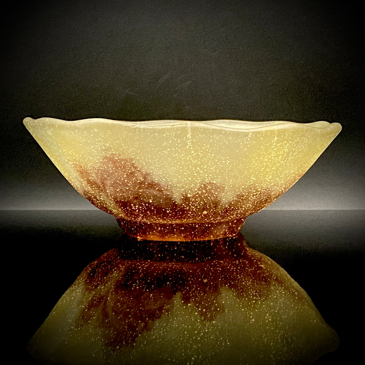米国コーニングガラス美術館収蔵作家 パリ・ポンピドゥー・センター「前衛芸術の日本」展出品 各務 満 『くりすたる茶盌』 赤紫色彩 つや消し 氷皿・菓子皿見立て #466