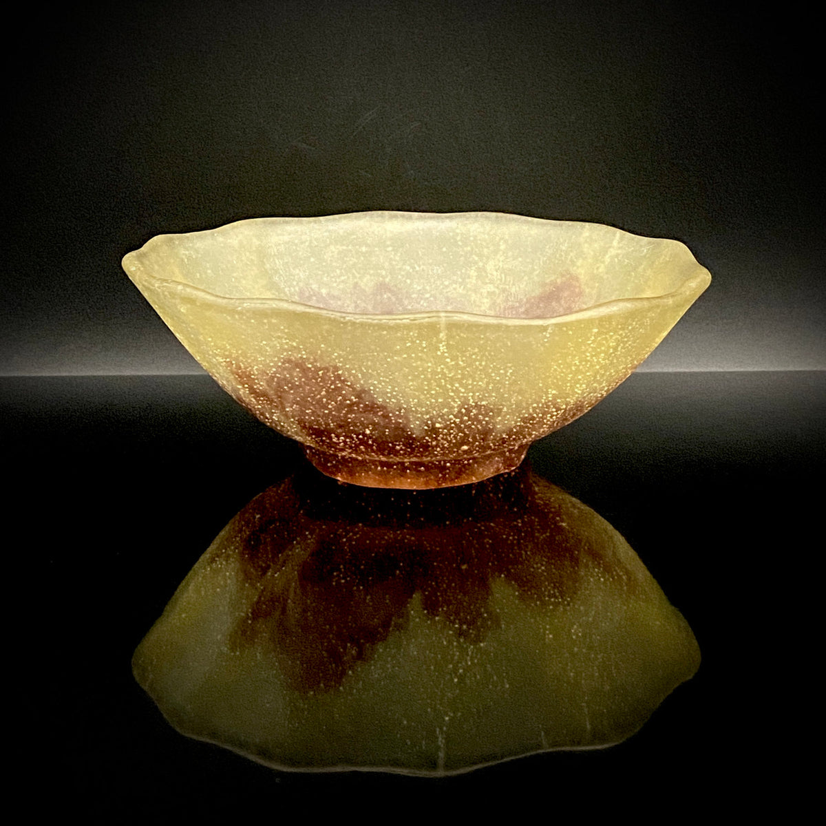 米国コーニングガラス美術館収蔵作家 パリ・ポンピドゥー・センター「前衛芸術の日本」展出品 各務 満 『くりすたる茶盌』 赤紫色彩 つや消し 氷皿・菓子皿見立て #466