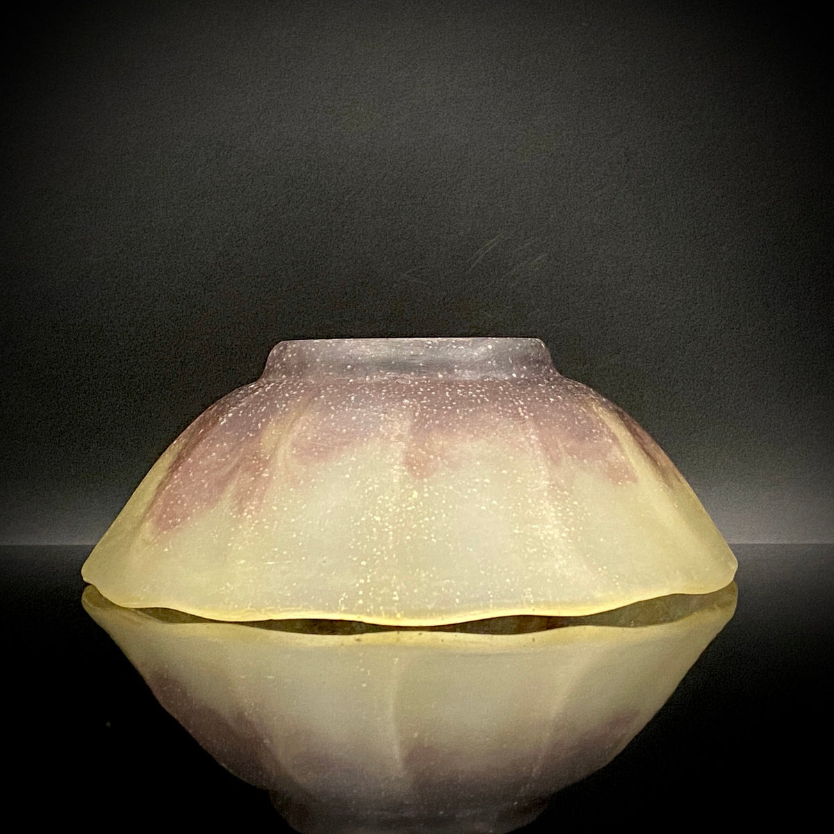 米国コーニングガラス美術館収蔵作家 パリ・ポンピドゥー・センター「前衛芸術の日本」展出品 各務 満 『くりすたる茶盌』 赤紫色彩 つや消し 氷皿・菓子皿見立て #466