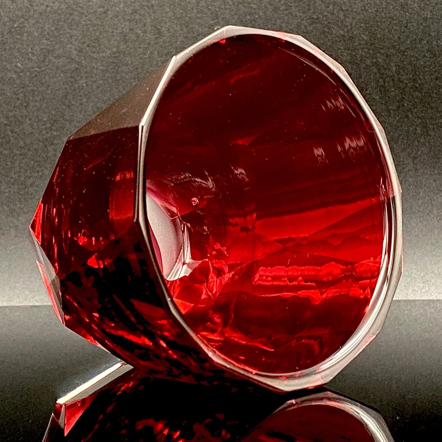 Hand-blown Art Glass by Hisatoshi Iwata, Kin-aka Kiriko (Gold Ruby Glass) Rocks Glass, 1 Piece, #160