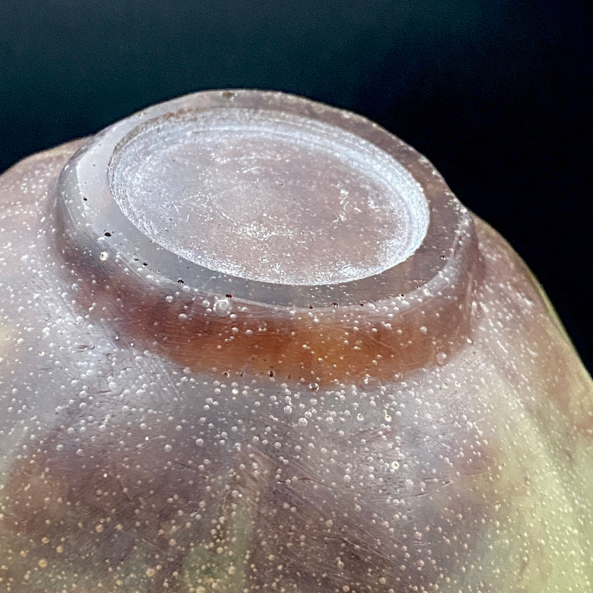 米国コーニングガラス美術館収蔵作家 パリ・ポンピドゥー・センター「前衛芸術の日本」展出品 各務 満 『くりすたる茶盌』 赤紫色彩 つや消し 氷皿・菓子皿見立て #466