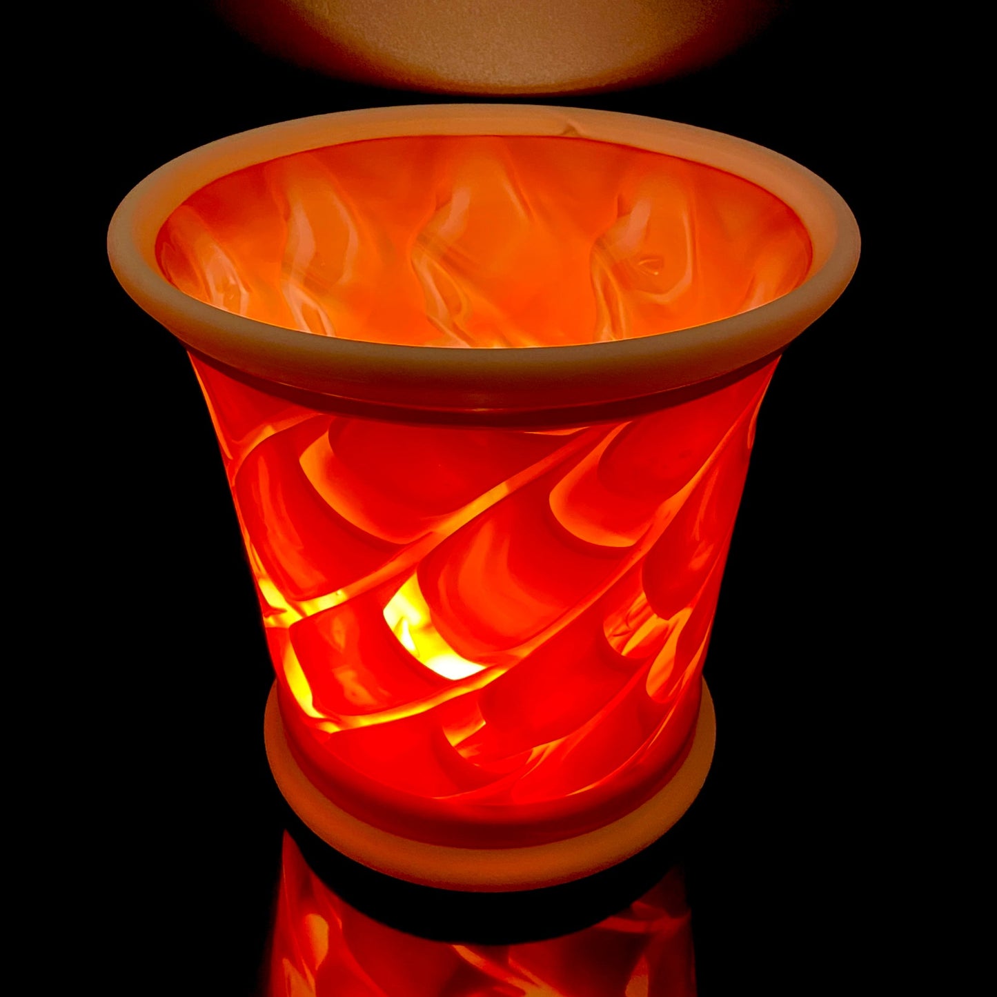 Vibrant Scarlet Pulse: Hand-Blown Glass Masterpiece, Aka-Yahazu "Scarlet Flame" Ice Bowl #164