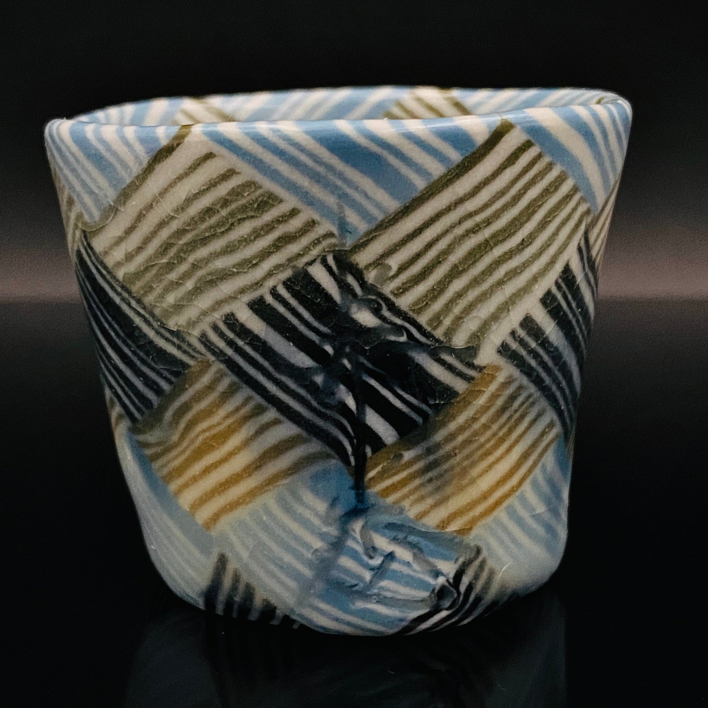 内田 泰秀 晩年成熟期の傑作、失われた幻の技法「表裏貫通錦練上手」陶製ショットグラス