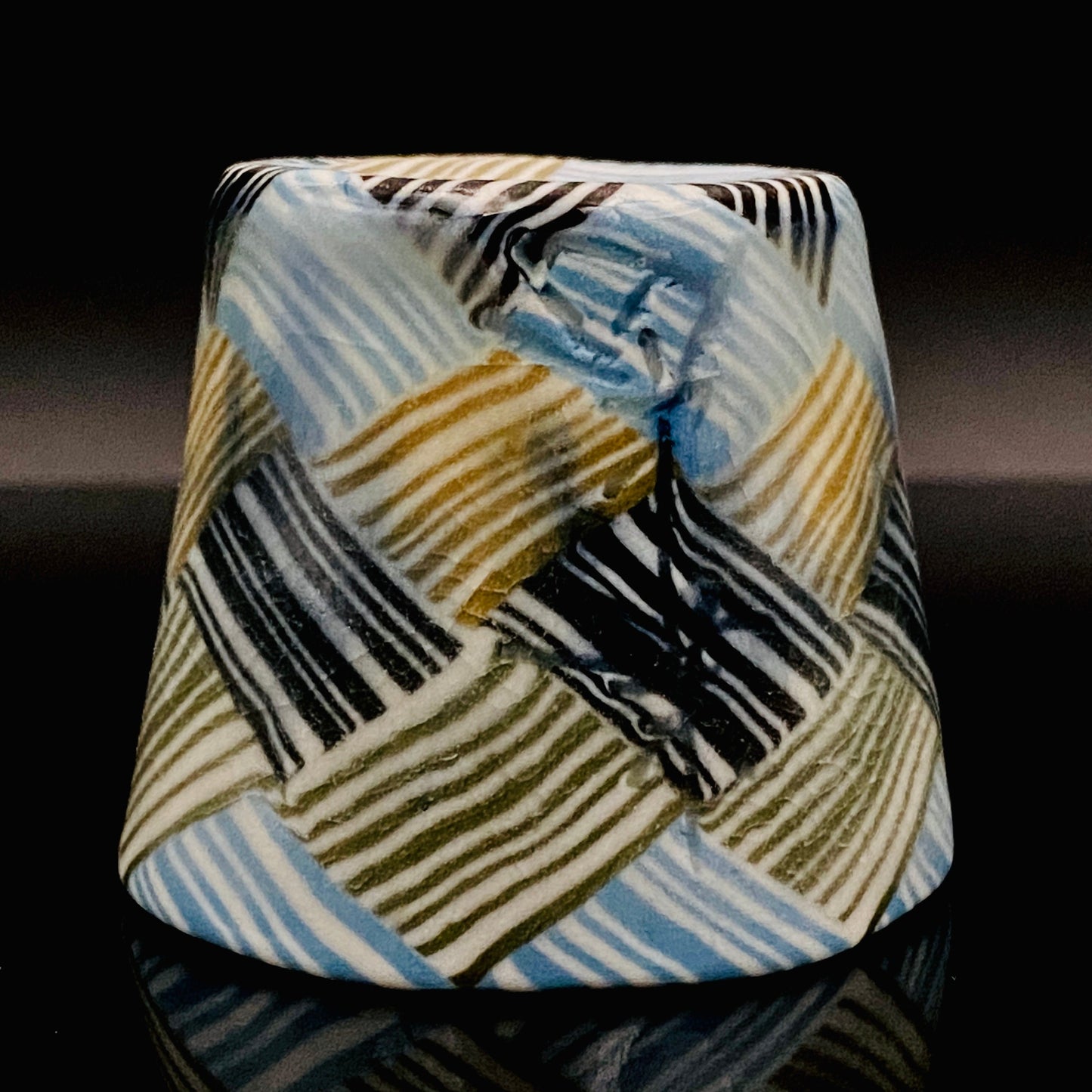 内田 泰秀 晩年成熟期の傑作、失われた幻の技法「表裏貫通錦練上手」陶製ショットグラス #168