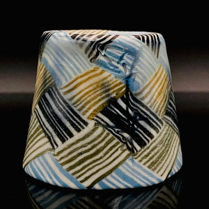 内田 泰秀 晩年成熟期の傑作、失われた幻の技法「表裏貫通錦練上手」陶製ショットグラス #168