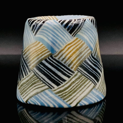 内田 泰秀 晩年成熟期の傑作、失われた幻の技法「表裏貫通錦練上手」陶製ショットグラス #168