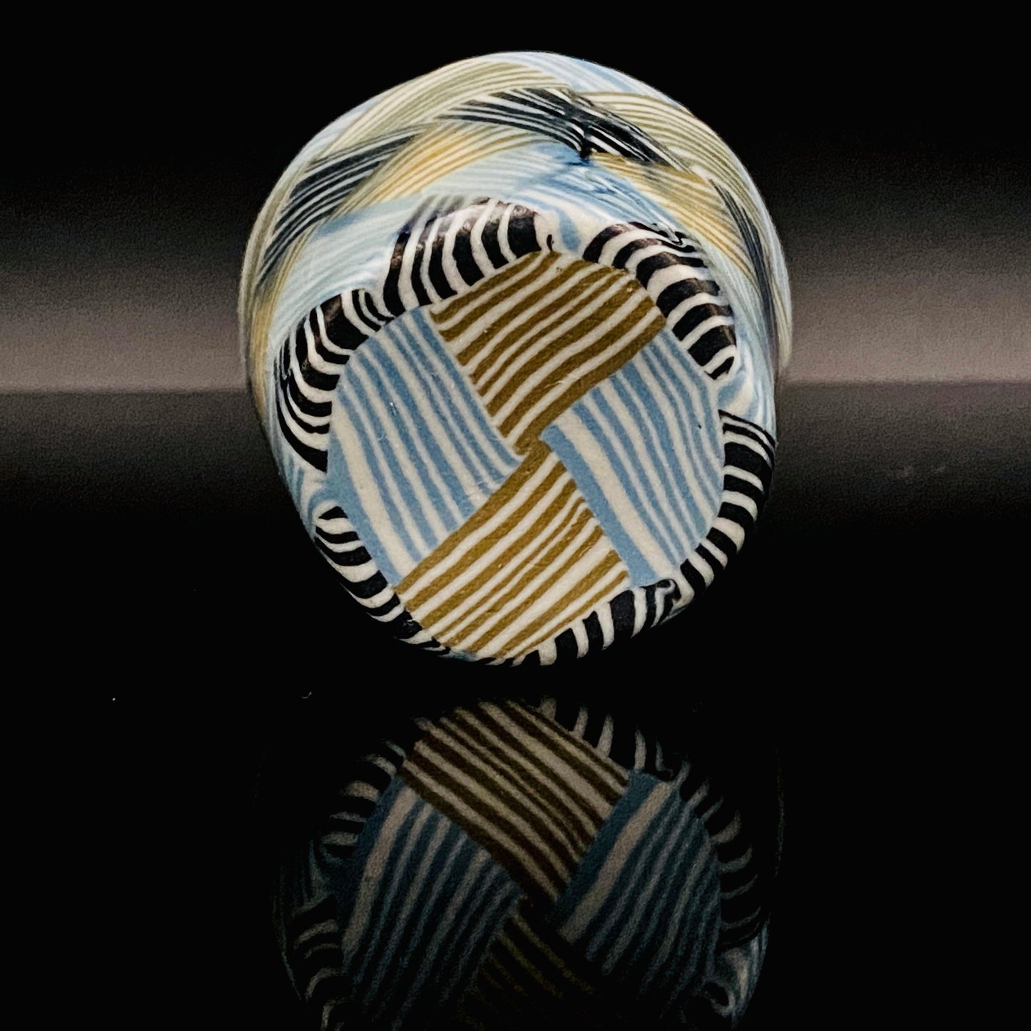 内田 泰秀 晩年成熟期の傑作、失われた幻の技法「表裏貫通錦練上手」陶製ショットグラス #168