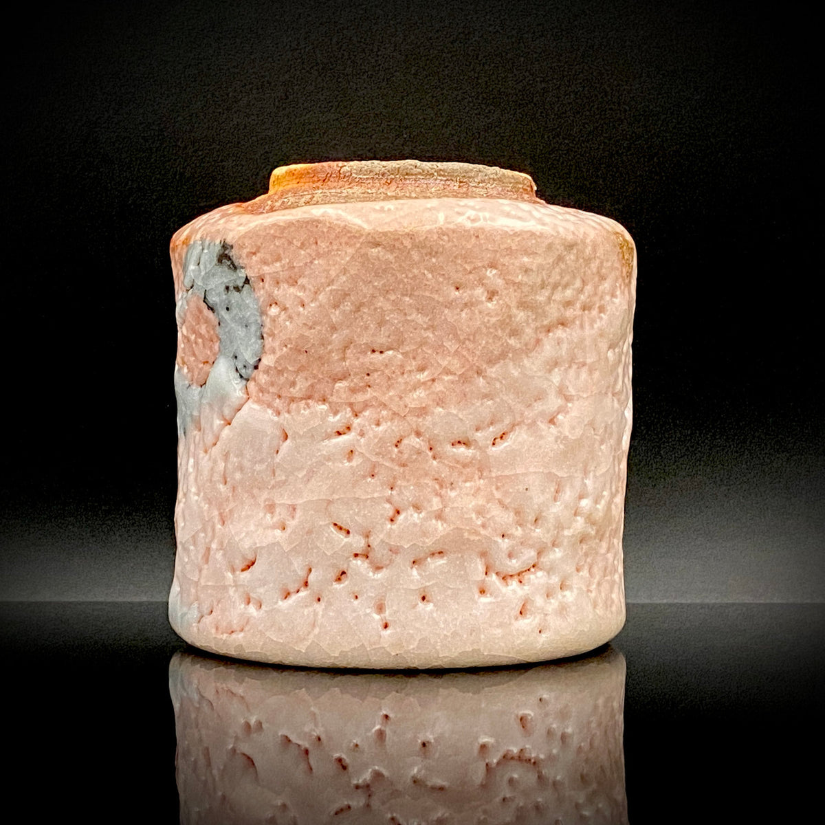 Japan Flower Vase and Tea Utensil Art Exhibition, Prize in the Minister of Education Division | Mino, Takaneyama-shita Kiln | Ichiyo Nakajima | Shino Meoto Yunomi (Pair of Teacups) | Japanese-Style Rocks Glasses #316