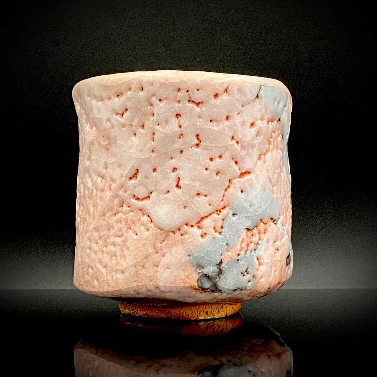 Japan Flower Vase and Tea Utensil Art Exhibition, Prize in the Minister of Education Division | Mino, Takaneyama-shita Kiln | Ichiyo Nakajima | Shino Meoto Yunomi (Pair of Teacups) | Japanese-Style Rocks Glasses #316