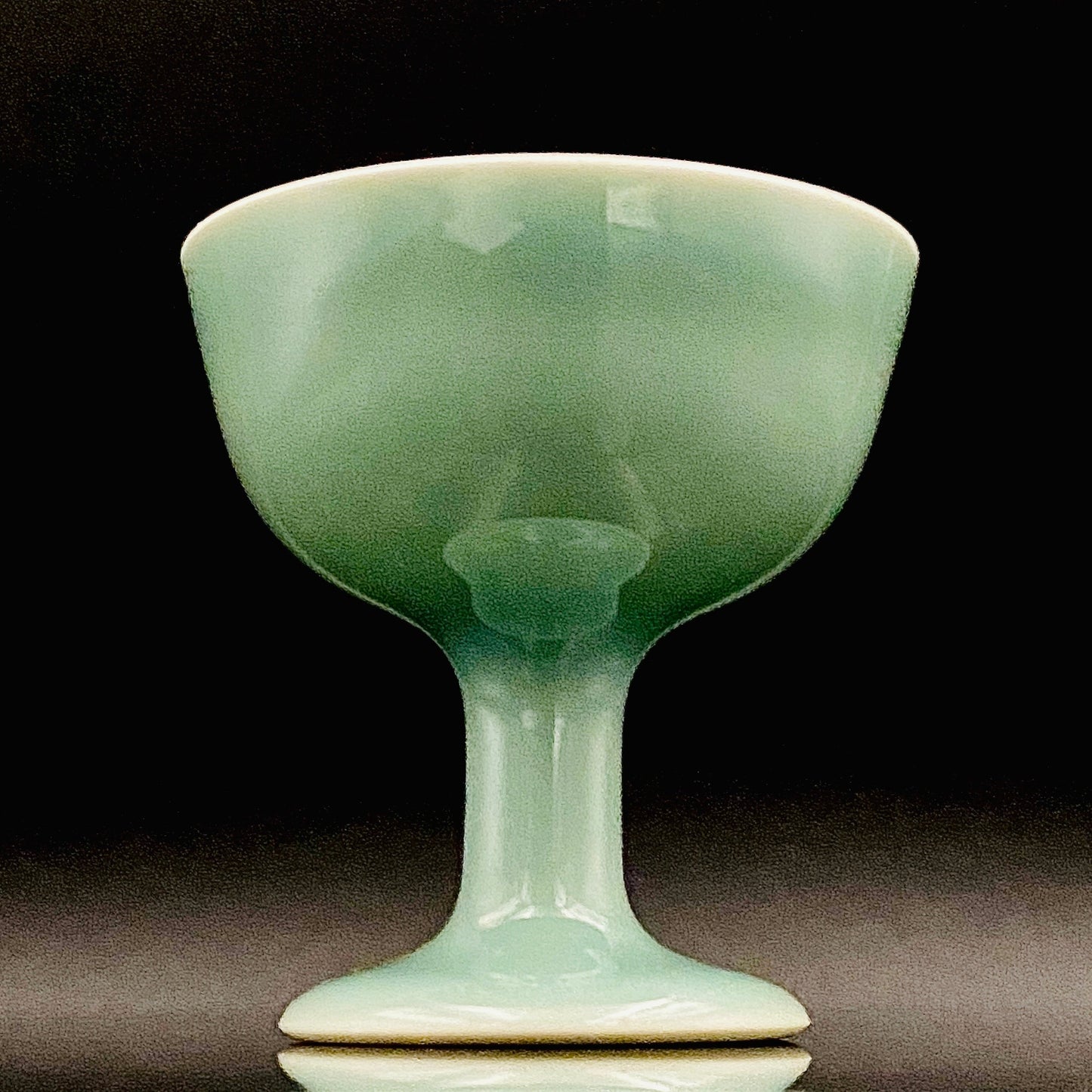 松本为佐视 (Matsumoto Isami) 作 青瓷马上杯 现代京都瓷器的至宝 #162