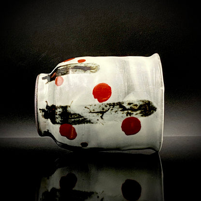 Kenji Kato, Recipient of the Gifu Prefecture Arts and Culture Honor and the Turkish Government’s Osman Hamdi Art Award, Shinsho Kiln, Pair of Yunomi Cups with Iron Glaze and Red Enamel Decoration (Tetsuyu Akasai Kumi-Yunomi) #468