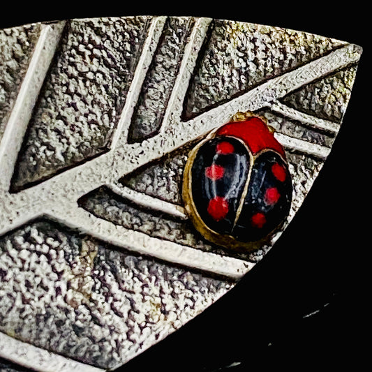 北村 一朗 作 金属工芸 栓抜き『てんとう虫』縁起物 