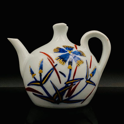 牧勇吉（Maki Yukichi）杰作 青花金彩蜻蛉花纹水注 掌心大小的洋酒用滴水器 #175