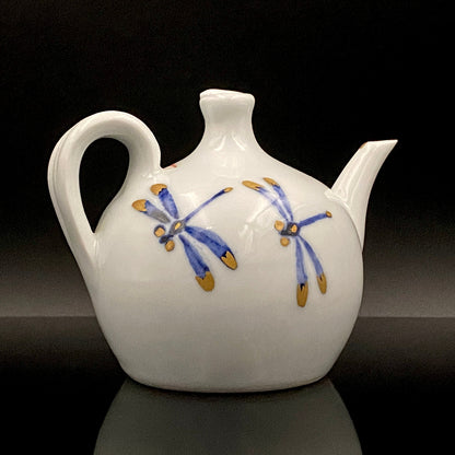 牧勇吉（Maki Yukichi）杰作 青花金彩蜻蛉花纹水注 掌心大小的洋酒用滴水器 #175