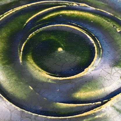 Houston (USA) | Member of the Kokugakai | Mashiko Potter and Pupil of Tatsuzo Shimaoka | Ken Matsuzaki | Plate with Swirl Pattern in Green and Blue Glazes | Dish for Snacks #477