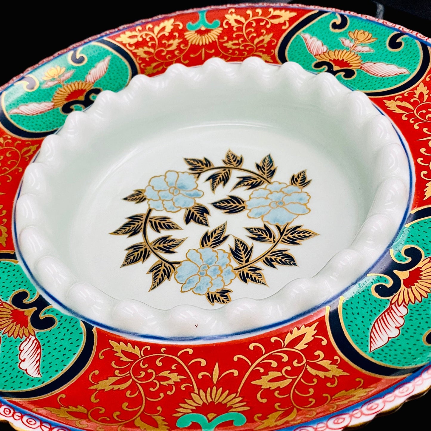 林九郎 作 金襴手染錦 大灰皿 古伊万里様式の再興 波佐見焼の至宝 #176