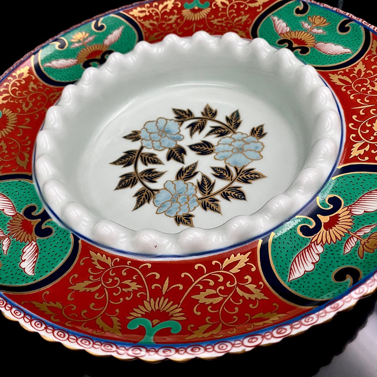 林九郎 作 金襴手染錦 大灰皿 古伊万里様式の再興 波佐見焼の至宝 #176