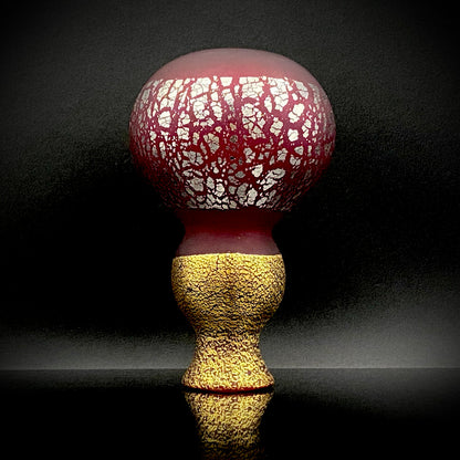Aomori Prefecture Art and Culture Award Recipient, Tsugaru Vidro, Hokuyo Glass, Kaoru Okawa: Gourd-Shaped Frosted Crimson Glass Tokkuri (Sake Flask) with Gold and Silver Foil #478