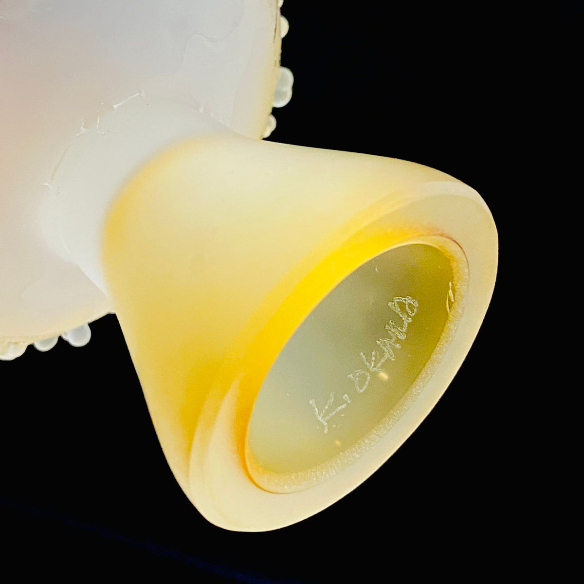 Aomori Prefecture Art and Culture Award Recipient, Tsugaru Vidro, Hokuyo Glass, Kaoru Okawa: Frosted Glass Stem Cup (Bajohai) with Gold-Tone Foil and Applied Glass Beads #471