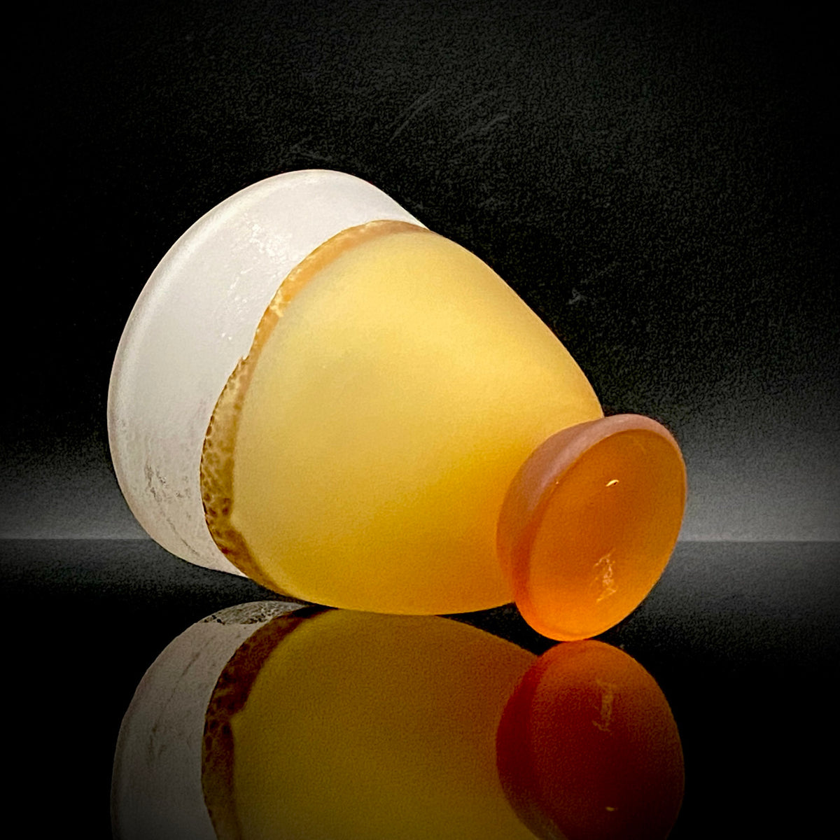 Aomori Prefecture Art and Culture Award Recipient, Tsugaru Vidro, Hokuyo Glass, Kaoru Okawa: Frosted Amber Glass Footed Cup with Silver-Tone and Brown-Tone Foil #479