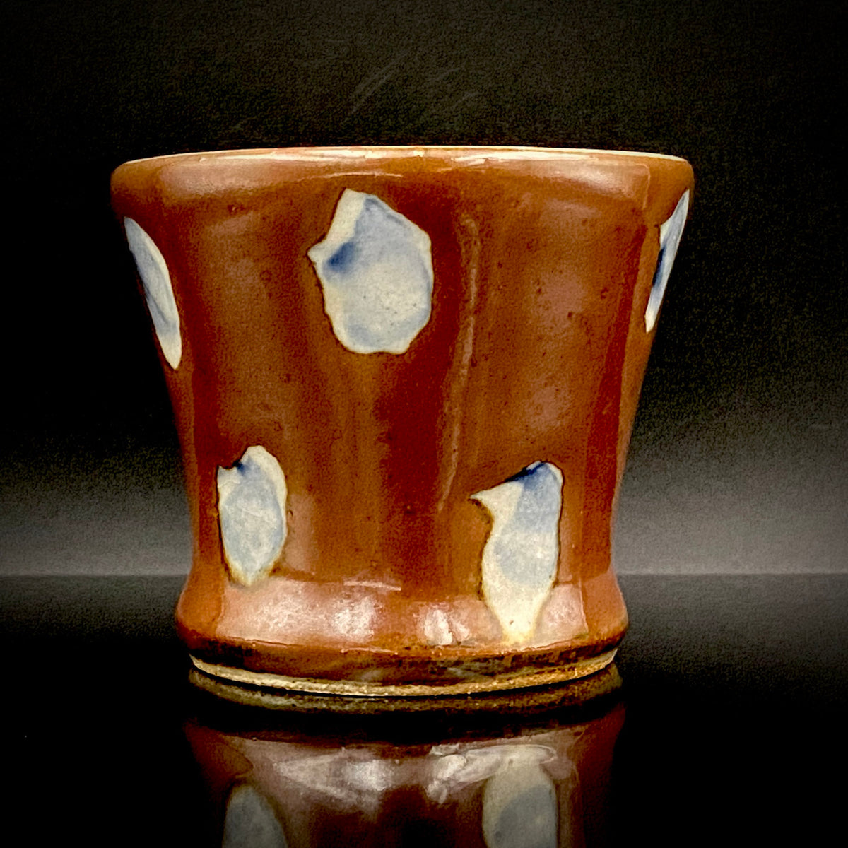 Third Generation of the Mashiko Kiln, Grandson of Ichirō Kimura: Sakazuki Sake Cup by Mitsuyoshi Kimura, Red-Brown Glaze with White and Blue Mottled Pattern, Japanese-Style Shot Glass, Artist with Permanent Display at Matsuzakaya Ginza #475
