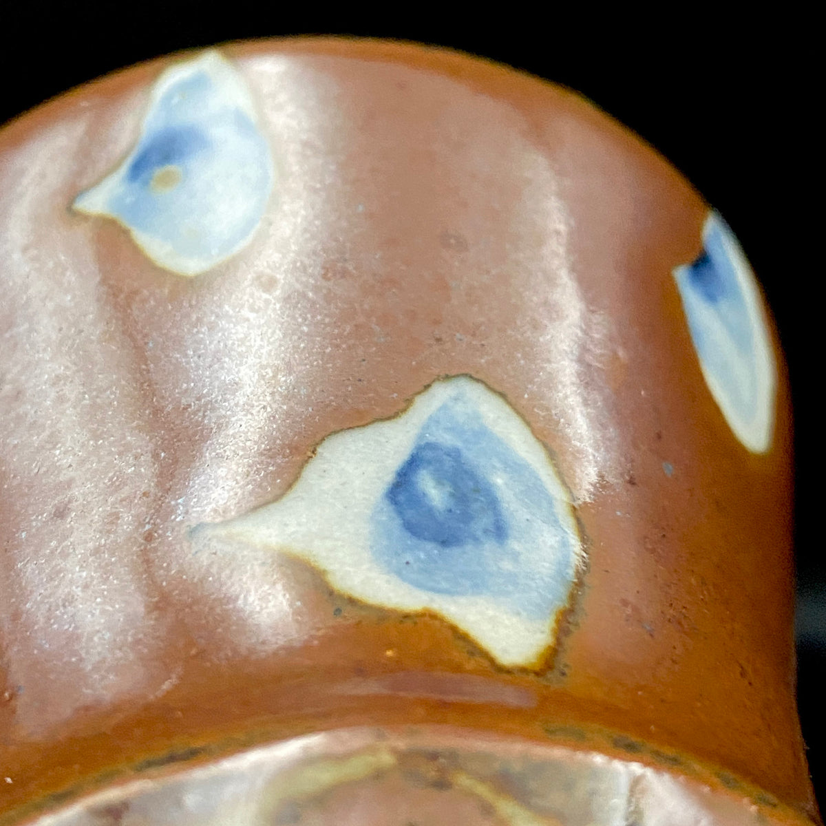 Third Generation of the Mashiko Kiln, Grandson of Ichirō Kimura: Sakazuki Sake Cup by Mitsuyoshi Kimura, Red-Brown Glaze with White and Blue Mottled Pattern, Japanese-Style Shot Glass, Artist with Permanent Display at Matsuzakaya Ginza #475
