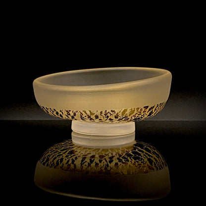 国立工芸館・横浜美術館収蔵作家 藤田 潤 作 手吹 金色箔 艶消し硝子 盃 国際ガラス展・金沢金賞 日本ガラス工芸協会元理事長 #483
