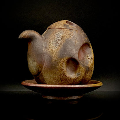 备前烧陶友会 窑元 五郎边卫窑（Gorobe Gama）作 备前烧 栈切 酱油壶 附托盘 滴水器 #482