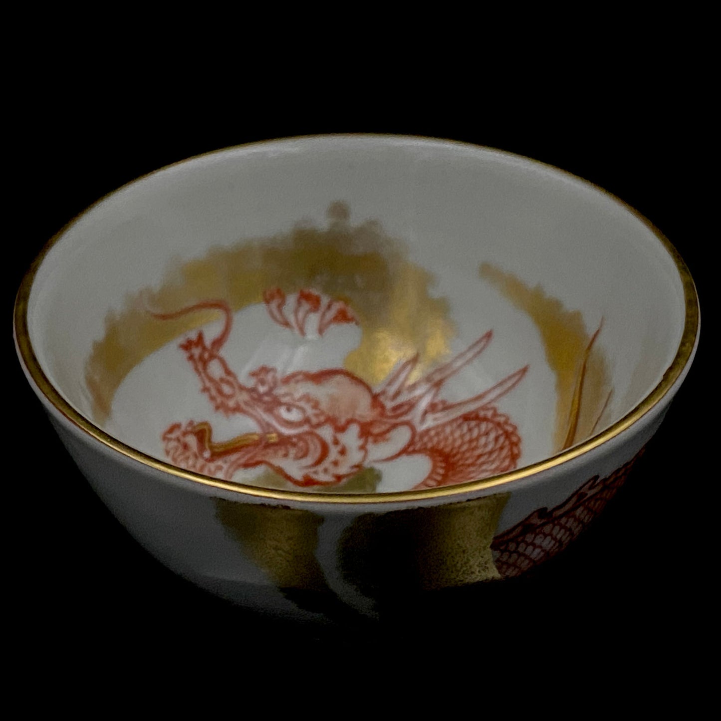 山本芳岳（Yamamoto Hogaku）最上位作 九谷烧 赤绘细描 金彩赤绘 升龙文 清酒杯 酒器 皇室献礼作家 #192