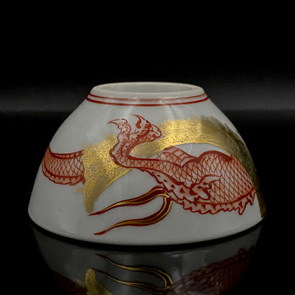 山本芳岳（Yamamoto Hogaku）最上位作 九谷烧 赤绘细描 金彩赤绘 升龙文 清酒杯 酒器 皇室献礼作家 #192