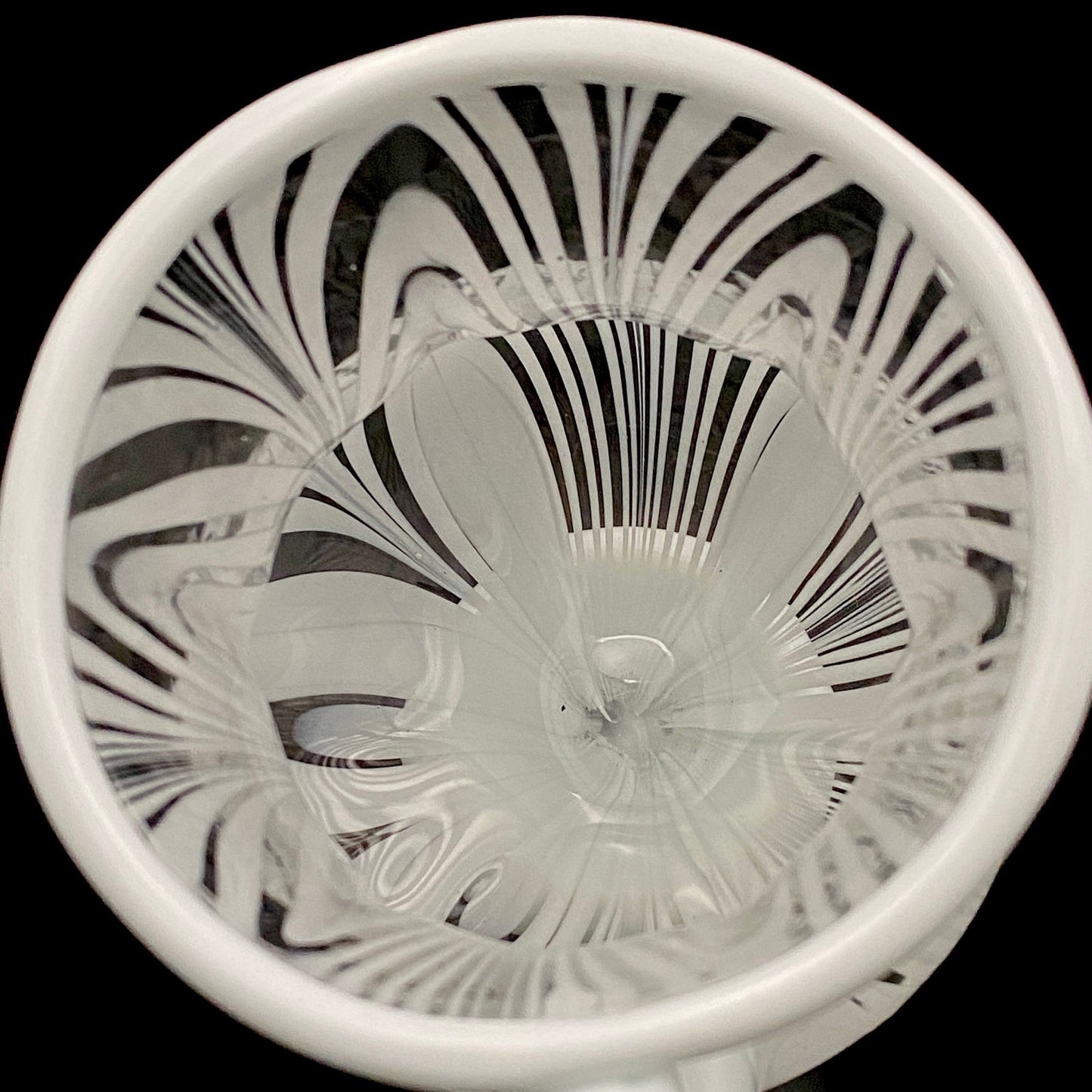 Hisatoshi Iwata, Jobun (Striped) Glass Vessel, Rock Glass / Tasting Glass, Japan Art Academy Award Winning Artist #201