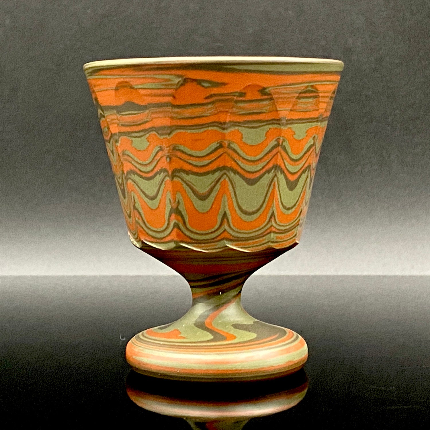 小西 洋平 作 常滑焼 練上げ 馬上杯『掌中の珠』酒器 #197 – Antique
