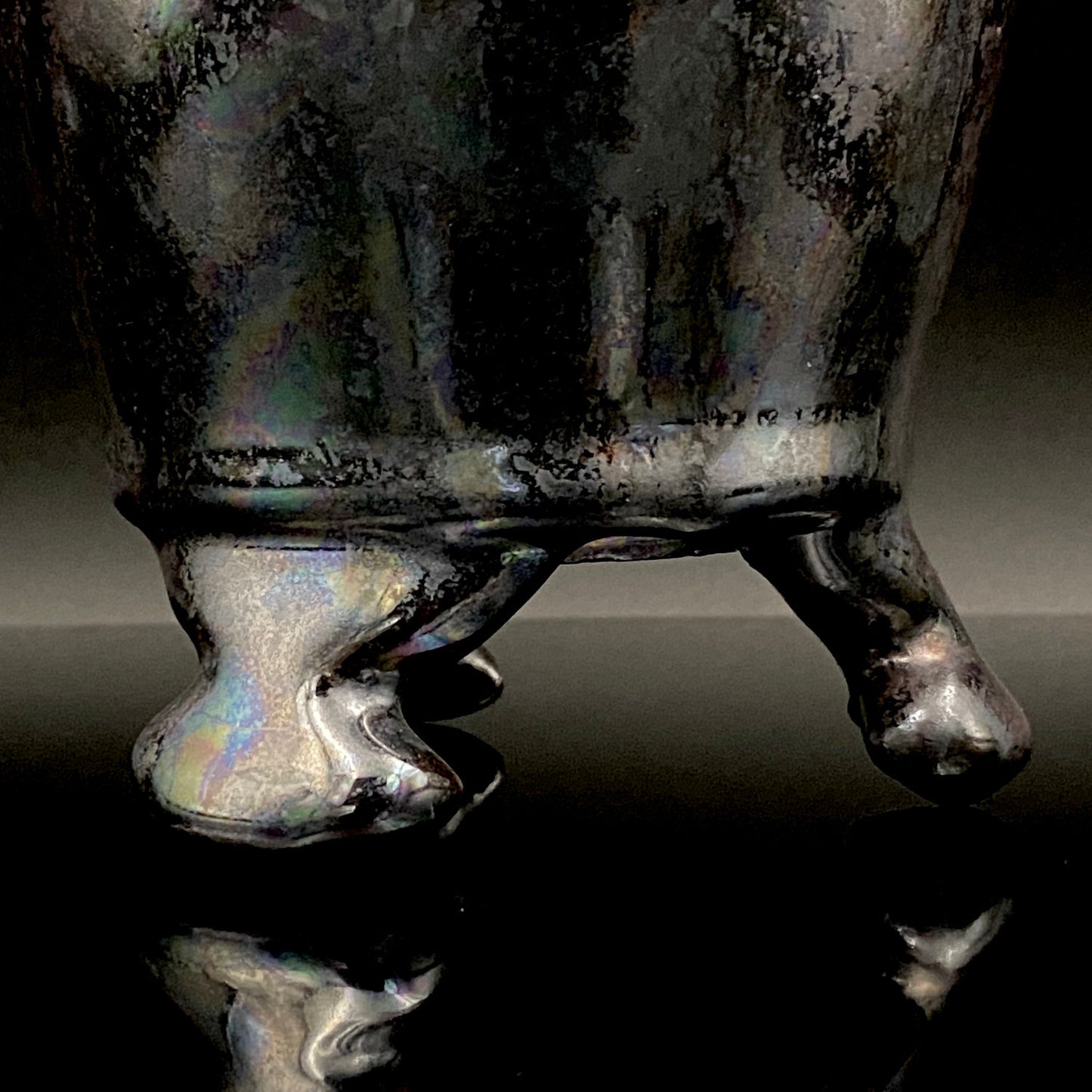 内閣総理大臣賞受賞作家 三代 平安宋丘 (久保 義蔵) 作 曜変天目 三足香炉 曜変天目 博物館収蔵級 【真作保証】#204