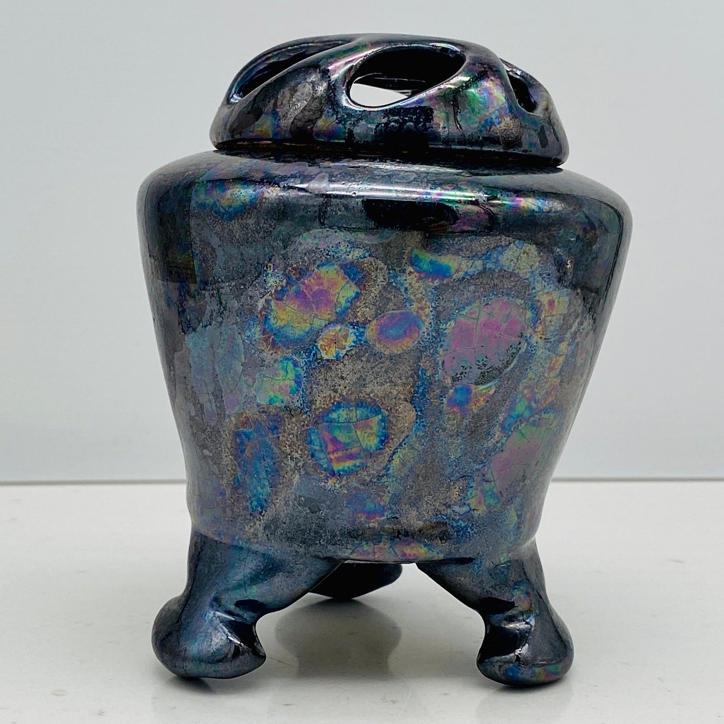 内閣総理大臣賞受賞作家 三代 平安宋丘 (久保 義蔵) 作 曜変天目 三足香炉 曜変天目 博物館収蔵級 【真作保証】#204