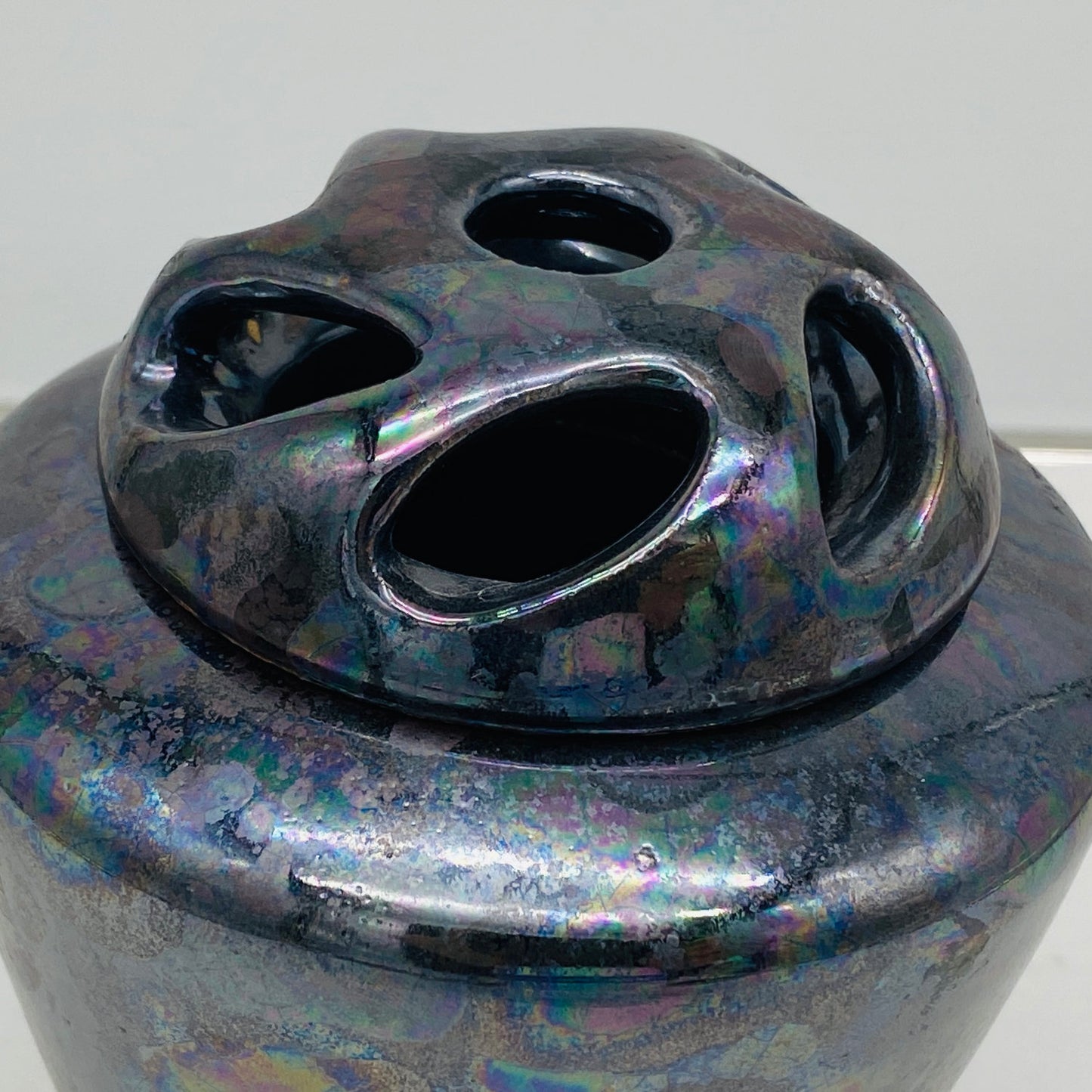 内閣総理大臣賞受賞作家 三代 平安宋丘 (久保 義蔵) 作 曜変天目 三足香炉 曜変天目 博物館収蔵級 【真作保証】#204