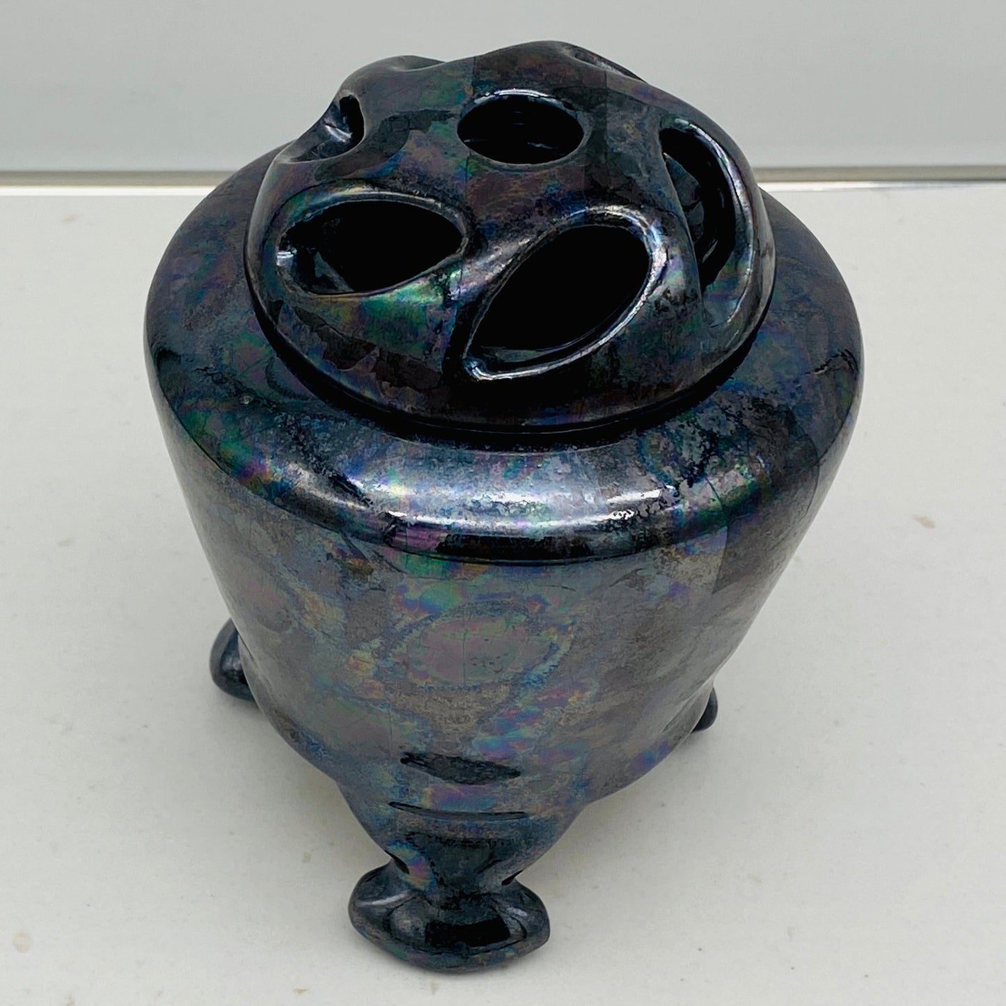 内閣総理大臣賞受賞作家 三代 平安宋丘 (久保 義蔵) 作 曜変天目 三足香炉 曜変天目 博物館収蔵級 【真作保証】#204