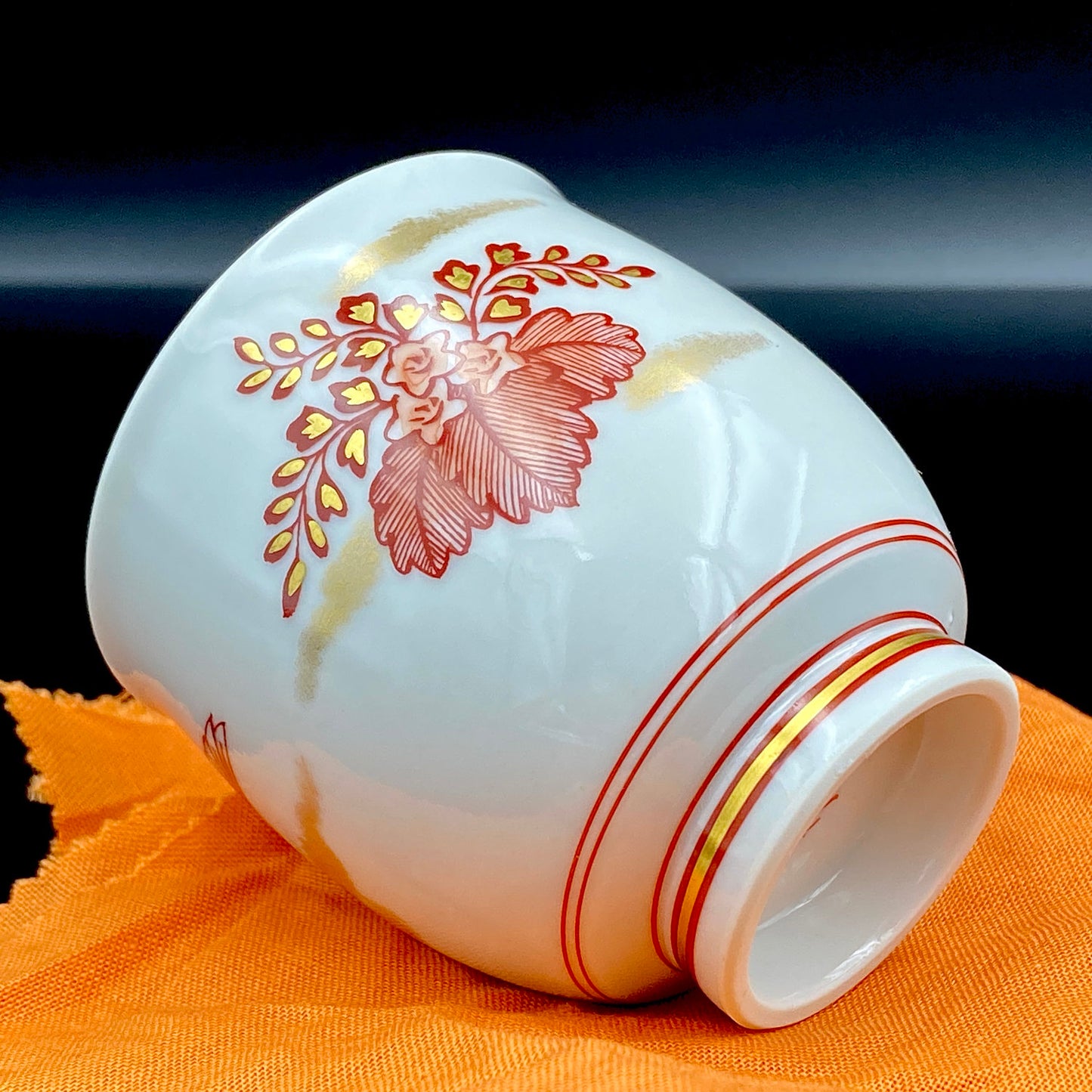 山本 芳岳 最上位作 九谷焼 赤絵細描 金彩赤絵 鳳凰文 ぐい呑み 酒器  皇室献上作家 #202