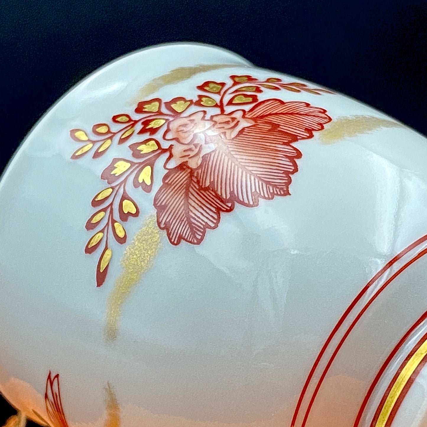 山本 芳岳 最上位作 九谷焼 赤絵細描 金彩赤絵 鳳凰文 ぐい呑み 酒器  皇室献上作家 #202