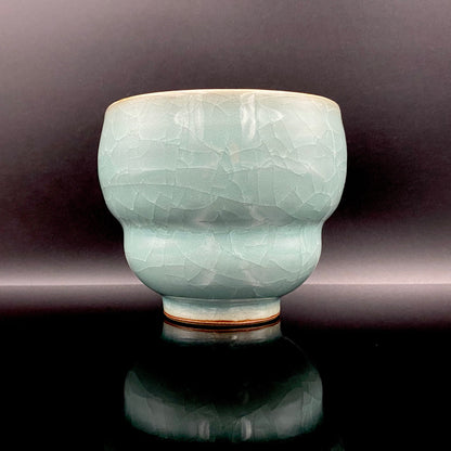 Saga Prefectural Intangible Cultural Property Holder, 19th Generation Choshun Ogasawara – Nabeshima Celadon Carved Pattern Cylindrical Large Ceramic Whiskey Tumbler #206