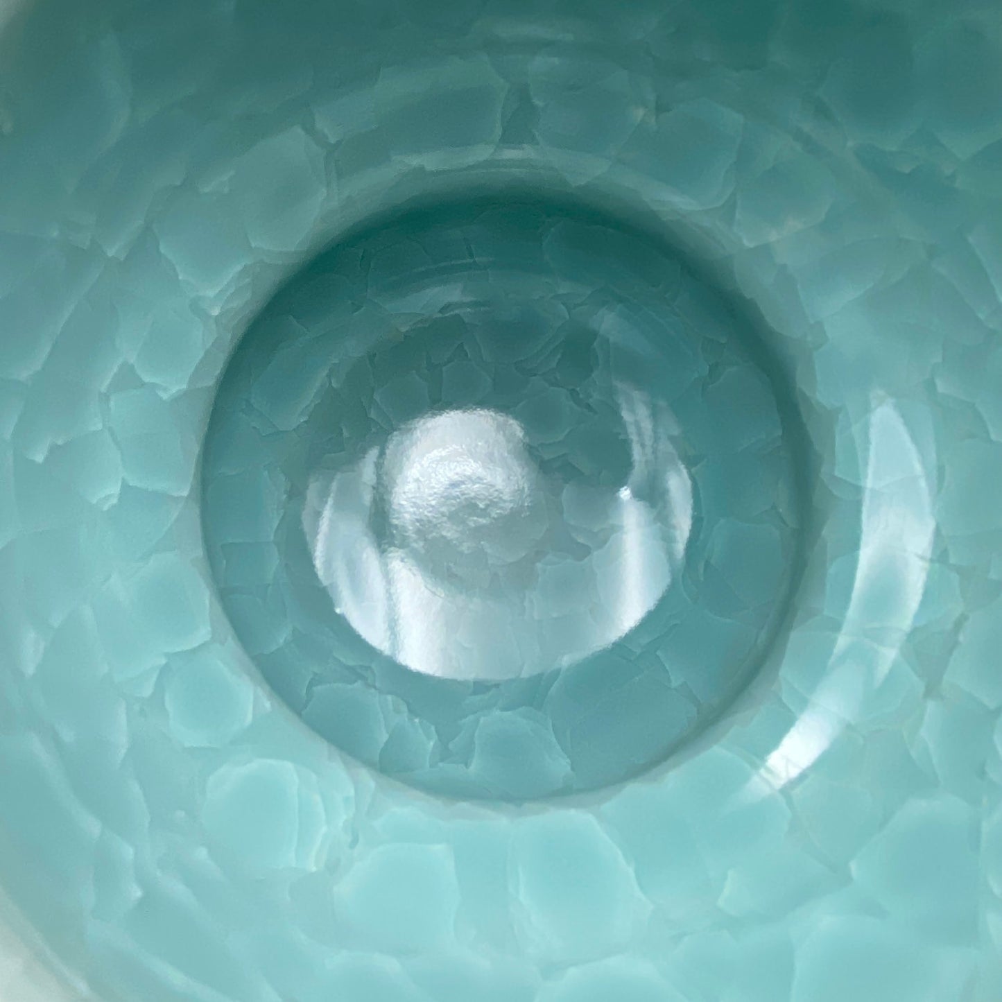 Saga Prefectural Intangible Cultural Property Holder, 19th Generation Choshun Ogasawara – Nabeshima Celadon Carved Pattern Cylindrical Large Ceramic Whiskey Tumbler #206