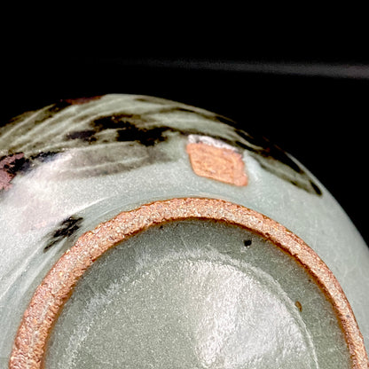 Iron-Painted Sankirai Tea Bowl / Japanese-Style Rocks Glass by Takeda Toshio, Pupil of Living National Treasure Tamura Koichi, Artist Represented in the Collection of The National Museum of Modern Art, Kyoto #503