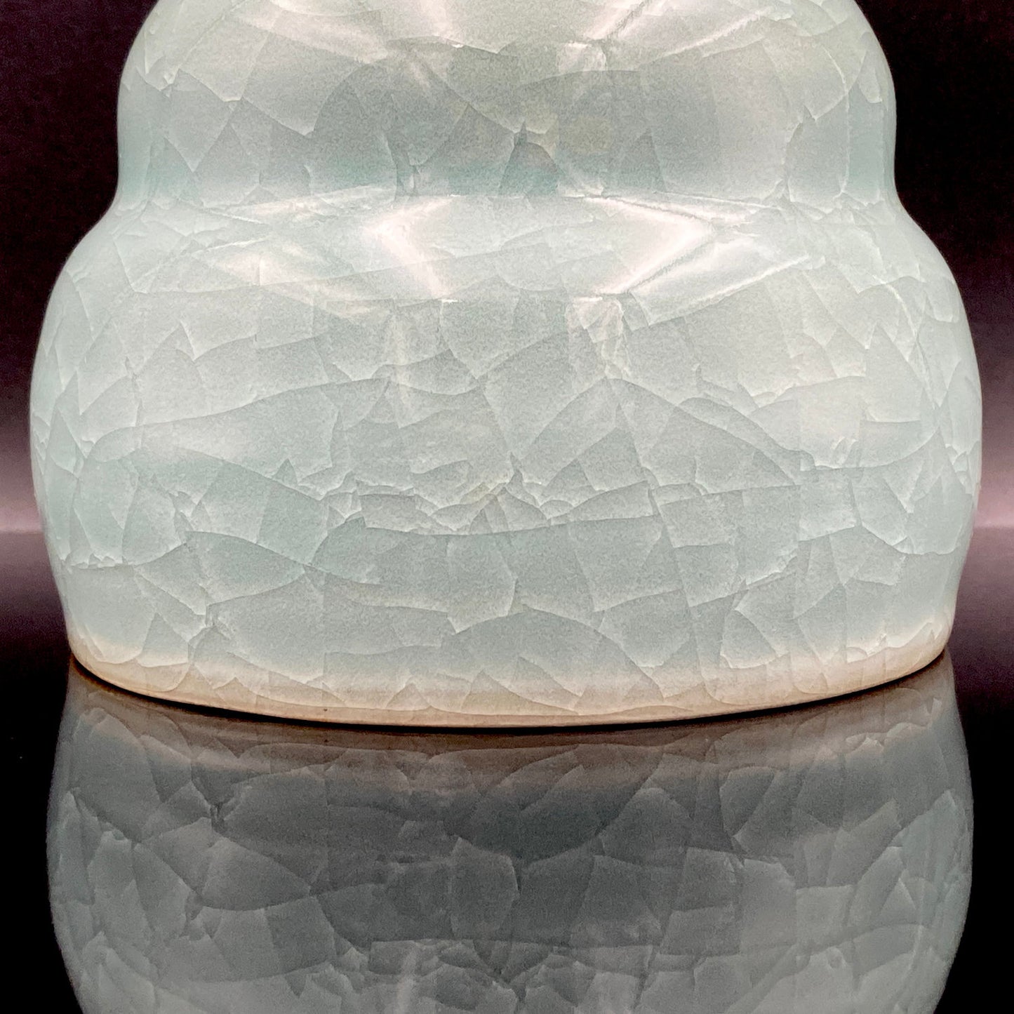 Saga Prefectural Intangible Cultural Property Holder, 19th Generation Choshun Ogasawara – Nabeshima Celadon Carved Pattern Cylindrical Large Ceramic Whiskey Tumbler #206