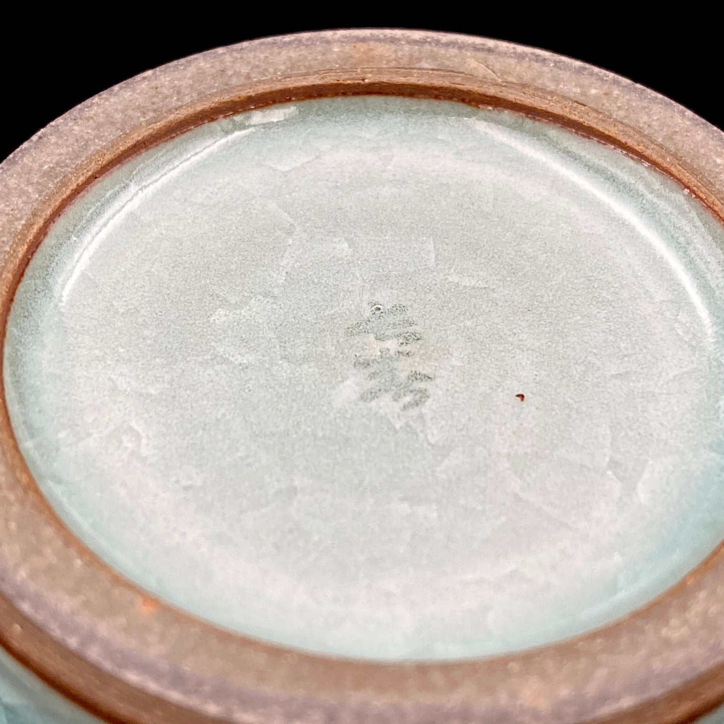Saga Prefectural Intangible Cultural Property Holder, 19th Generation Choshun Ogasawara – Nabeshima Celadon Carved Pattern Cylindrical Large Ceramic Whiskey Tumbler #206