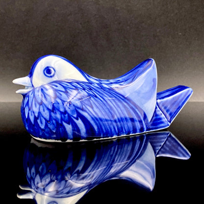 Imperial Household Agency Purveyor, 14th Generation Tsuji Hitachi: Blue and White Fukizumi Phoenix Motif Sculptural Water Dropper / Whisky Dropper #208