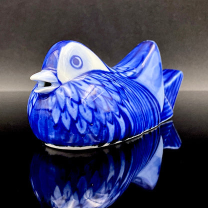 Imperial Household Agency Purveyor, 14th Generation Tsuji Hitachi: Blue and White Fukizumi Phoenix Motif Sculptural Water Dropper / Whisky Dropper #208