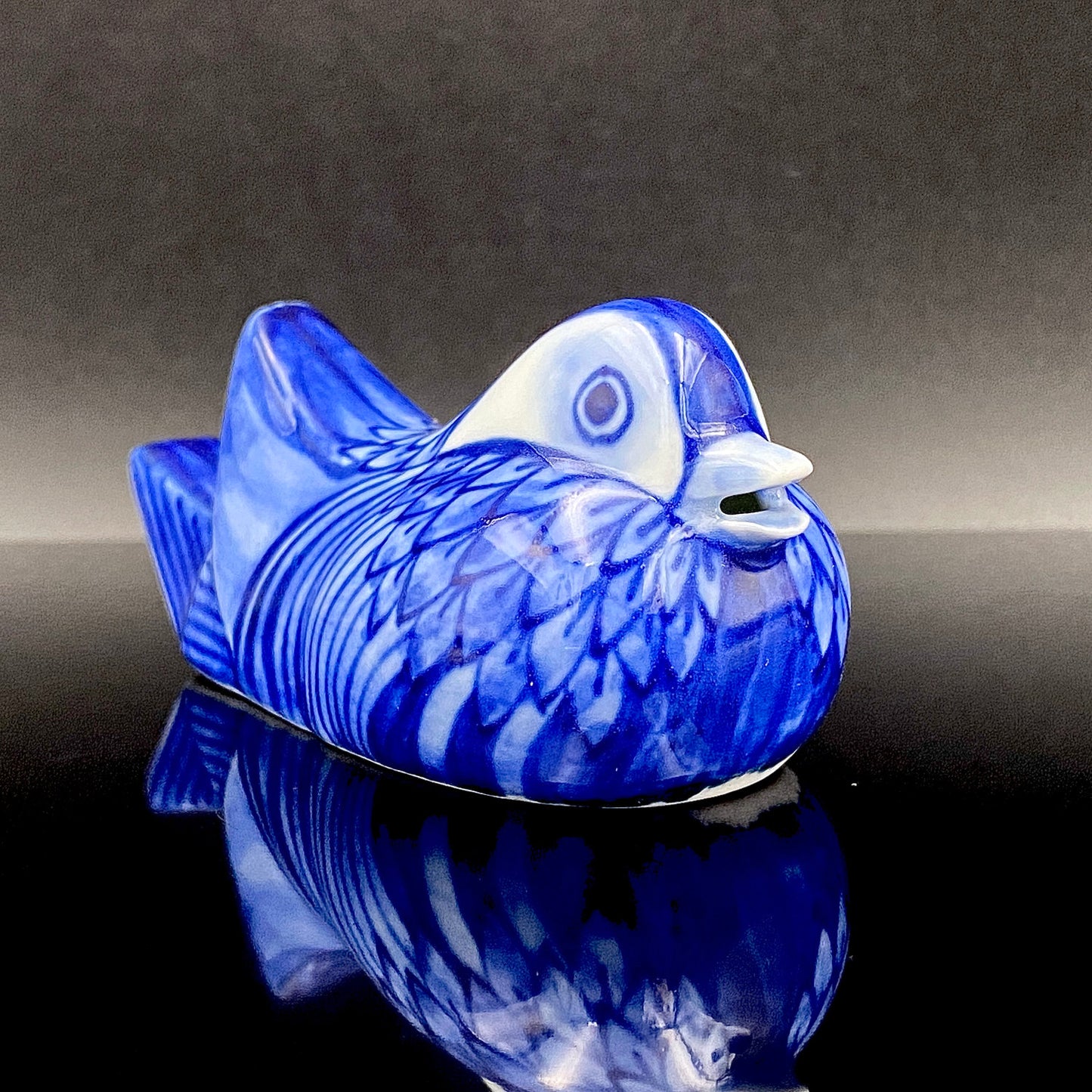 Imperial Household Agency Purveyor, 14th Generation Tsuji Hitachi: Blue and White Fukizumi Phoenix Motif Sculptural Water Dropper / Whisky Dropper #208