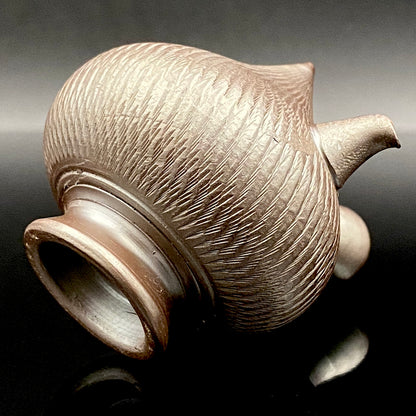 Banko Ware Traditional Craftsman, Mori Iroku IV: Purple Clay Diamond-Cut Geometric Multi-Faceted Water Dropper / Whisky Dropper #210