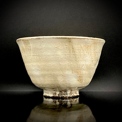Kyo-yaki Seiwa Kiln, Founded by Certified Traditional Craftsman Hara Seiwa I (原清和): Korai-Style Kohiki Tea Bowl with Hima, Japanese Rocks Glass, with Wooden Box #504