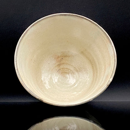 Kyo-yaki Seiwa Kiln, Founded by Certified Traditional Craftsman Hara Seiwa I (原清和): Korai-Style Kohiki Tea Bowl with Hima, Japanese Rocks Glass, with Wooden Box #504