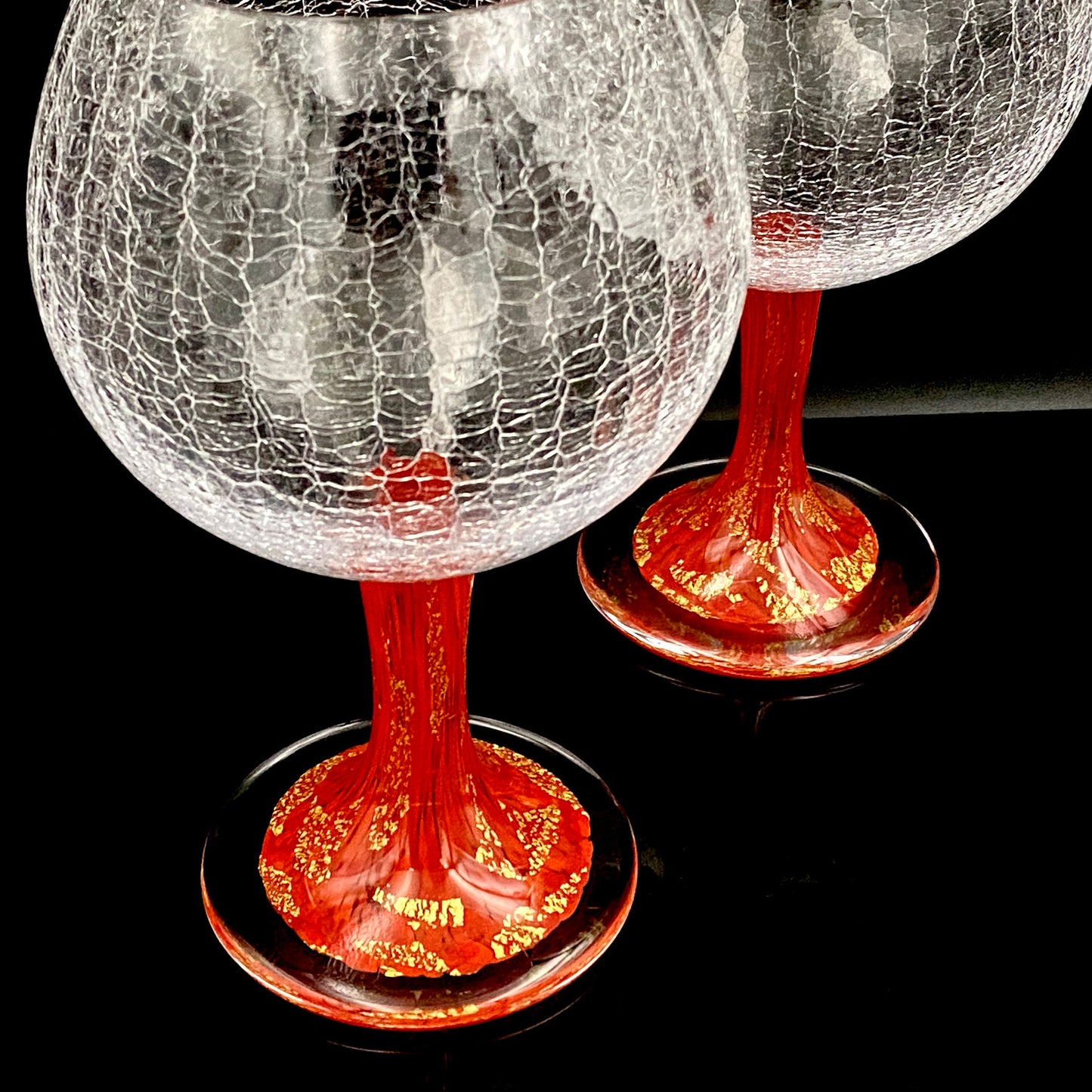 Sakata Jinnai (Jin) Handmade Blown Glass Red Gold Painted Gold Leaf Gold Painted Shinjinmon Glass Wine Glasses Set of 2 #232